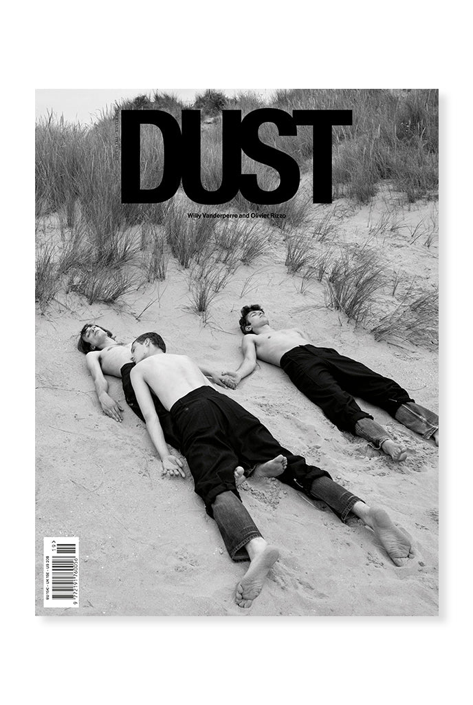 DUST Magazine, Issue 19
